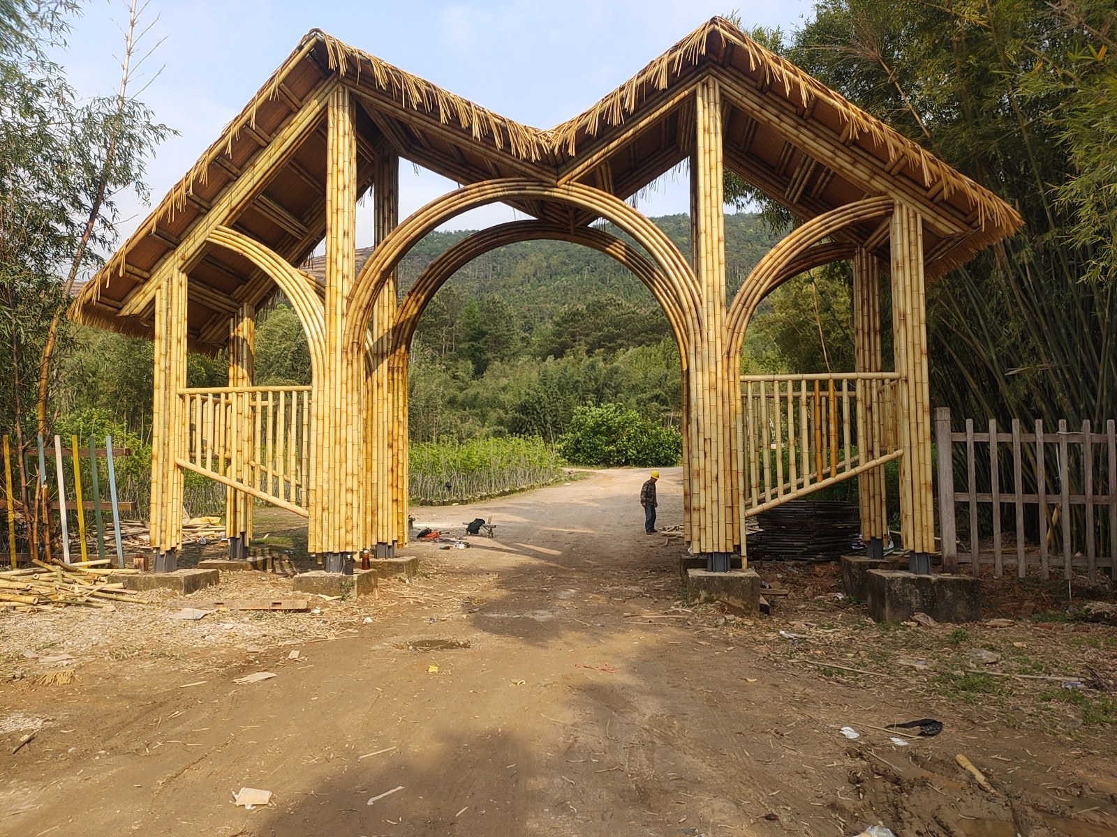 竹门楼完工实景 1